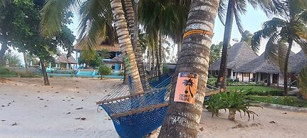 Mambo Beach Villas