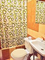 Hostal Carlos Tenaud