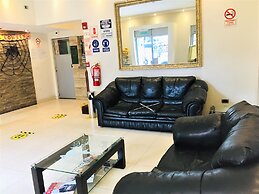 Hostal Carlos Tenaud