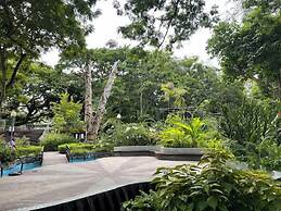 Hotel Flora