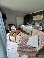 Turkish Mountain Retreat