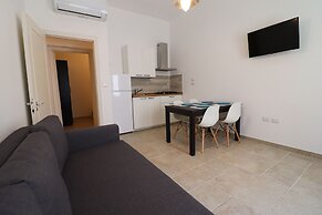 Casa Nausica Elegant Apartment Facing the Aragonese Castle