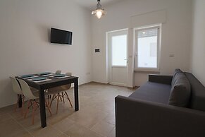 Casa Nausica Elegant Apartment Facing the Aragonese Castle