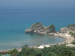 Holiday Studio Apartment Kontogialos - Pelekas Beach, Corfu