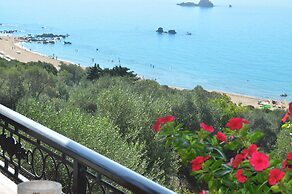 Luxury Loft Apartment With Pool - Pelekas Beach, Corfu