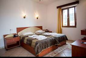 A Spacious and Bright Studio With Balcony No1234