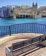 Ewa Apt - 3-bed Near Sliema - St Julians Seafront