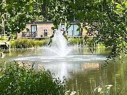 Oak Boutique Lodge