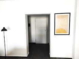 Seafront Apartment in Durres