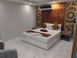 NUVA HOTEL