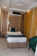 NUVA HOTEL