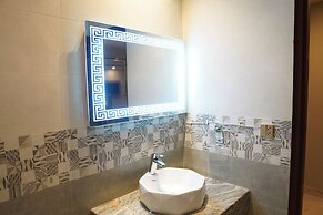NUVA HOTEL