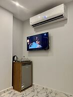 Life Pyramids Inn