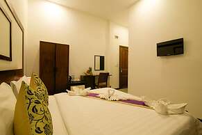 Chhouy Vathna Angkor Boutique
