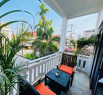 Chhouy Vathna Angkor Boutique