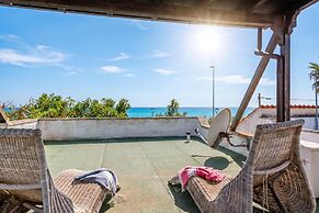 Kallisti Beach House - sea Front