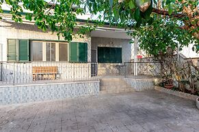 Kallisti Beach House - sea Front