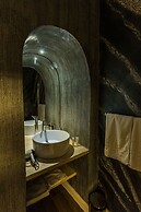 Sandor Apartment