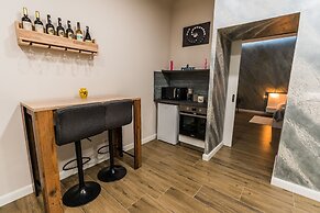 Sandor Apartment