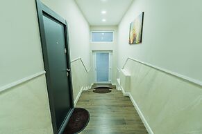 Sandor Apartment