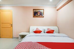 OYO 90857 Baaraka Syariah Hotel