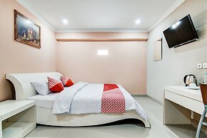 OYO 90857 Baaraka Syariah Hotel