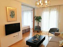Elegant Apartment in Acropolis