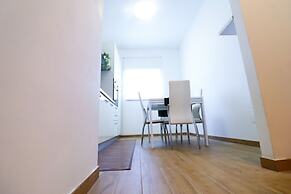 Holiday Home 'aurora A Otranto' With Balcony and Air Conditioning