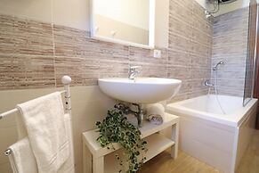 Holiday Home 'aurora A Otranto' With Balcony and Air Conditioning