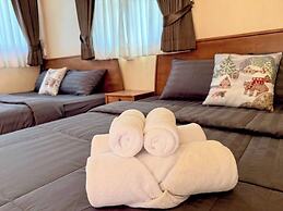 Apinya Resort Bangsarey