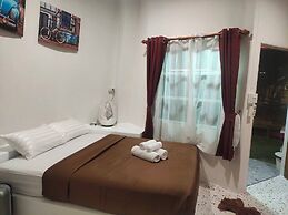 Apinya Resort Bangsarey