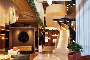 The Honeyrose Hotel, Montreal, A Tribute Portfolio Hotel