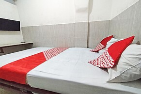 Hotel O Benteng Kost