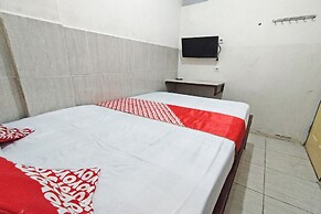 Hotel O Benteng Kost