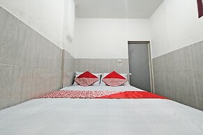 Hotel O Benteng Kost