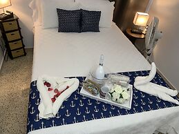 North Suites Levittown
