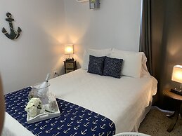 North Suites Levittown