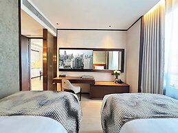 SILQ Hotel And Residence