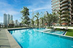 SILQ Hotel And Residence