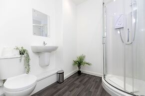 5 Quincy House - 1 Bedroom Apartment