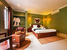 Plumeria Hotel & Spa