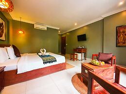 Plumeria Hotel & Spa