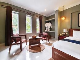 Plumeria Hotel & Spa