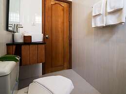 Plumeria Hotel & Spa