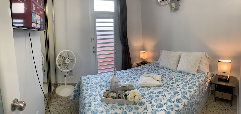 Levittown Lakes Suites