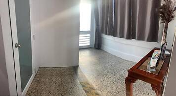 Levittown Lakes Suites