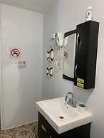 Levittown Lakes Suites