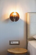 Skipper Beachfront Suites