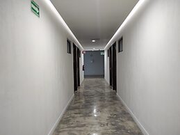 HOTEL MANADIA