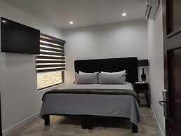 HOTEL MANADIA